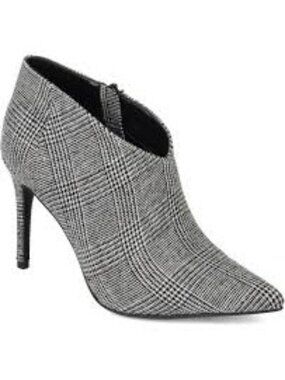 New Journee Collection  Women's Demmi Inside Zip Stiletto Booties Plaid Size 9